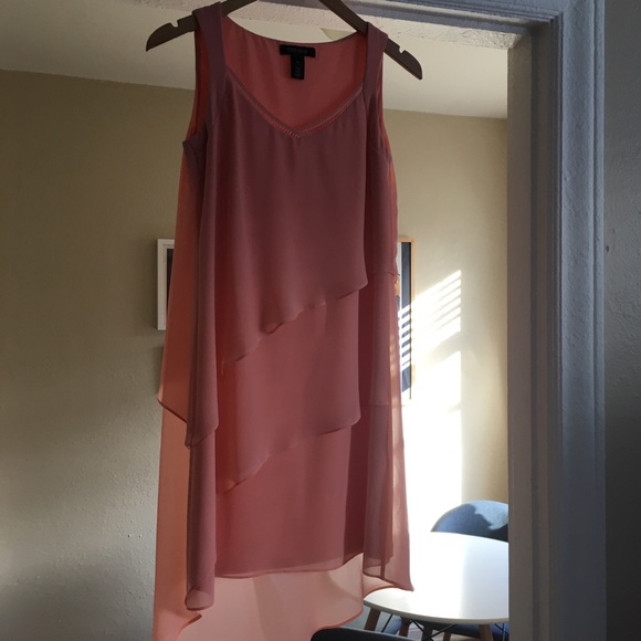 White House Black Market Asymmetric Tiered Dress - Picture 5 of 7